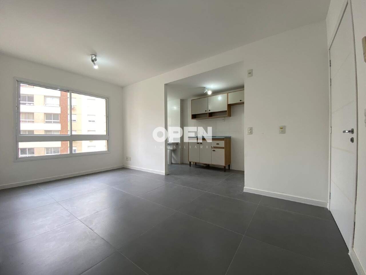 Apartamento com 68m², 2 dormitórios, 1 suíte, 1 vaga, LIFE PARK GREEN em Canoas para Alugar