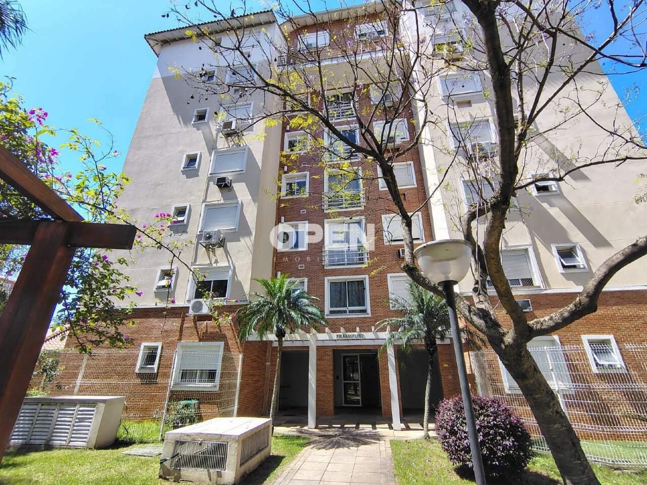 Apartamento com 56m², 2 dormitórios, 1 vaga no bairro Igara em Canoas para Comprar