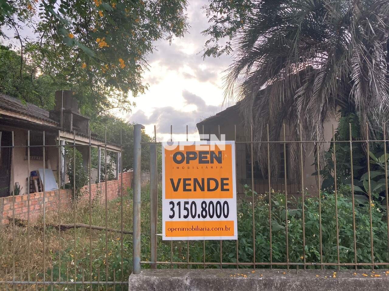 Terreno com 385m² no bairro Igara em Canoas para Comprar