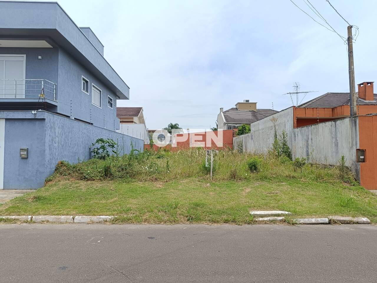 Terreno com 300m² no bairro Marechal Rondon em Canoas para Comprar