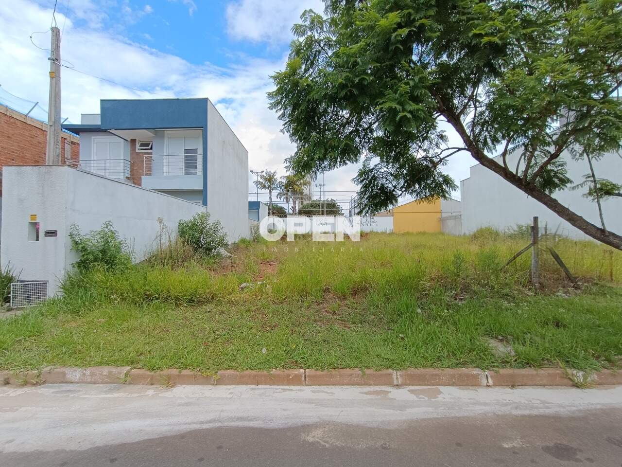 Terreno com 265m² no bairro Mont Serrat em Canoas para Comprar