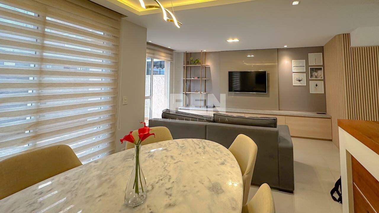 Casa em Condomínio  com 144m², 3 dormitórios, 1 suíte, 2 vagas, PRIVILEGE EXCLUSIVE HOUSES em Canoas para Comprar