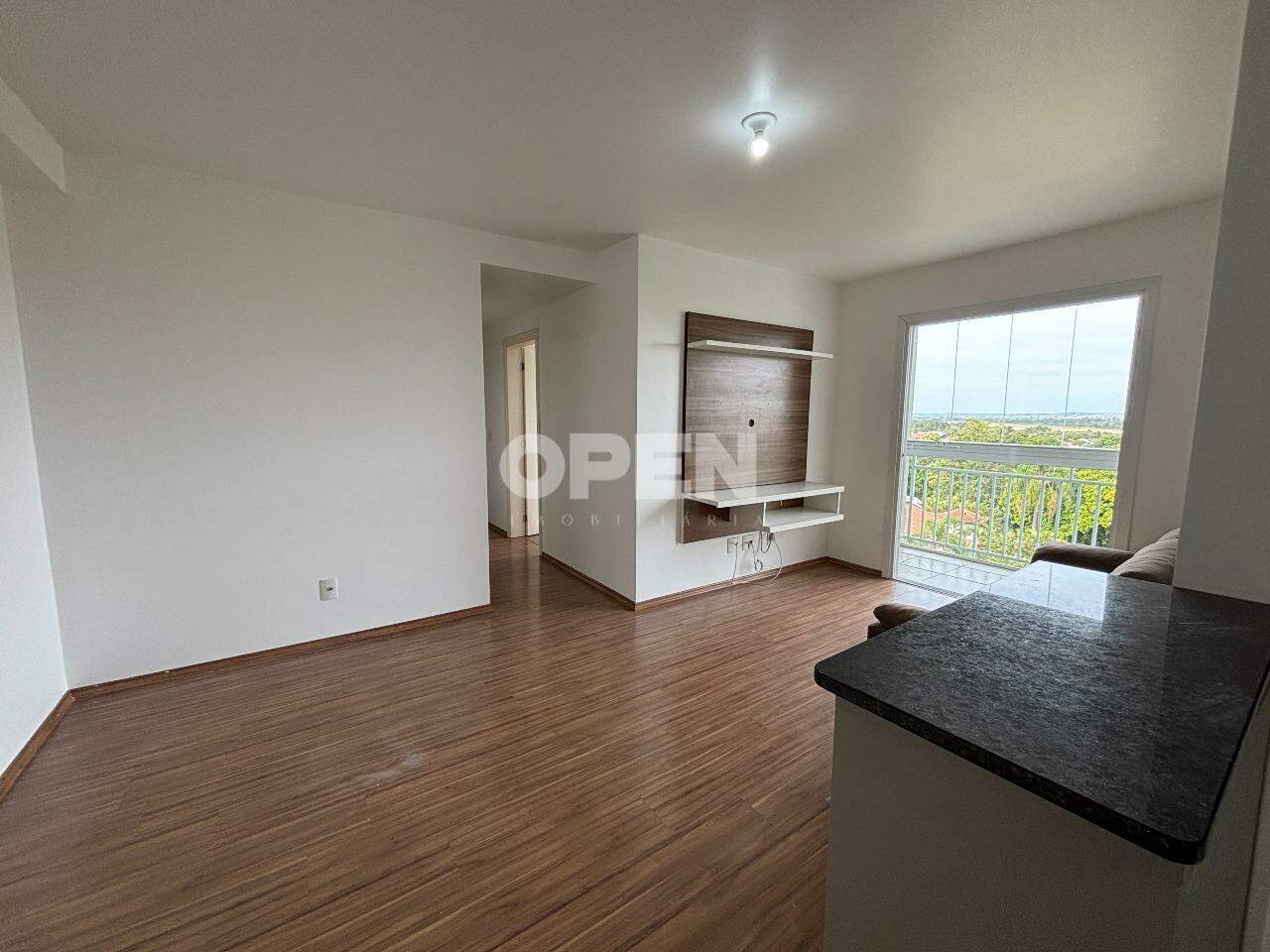 Apartamento com 78m², 3 dormitórios, 1 suíte, 2 vagas no bairro Nossa Senhora das Graças em Canoas para Alugar