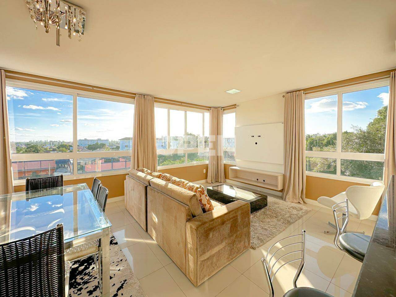 Apartamento com 94m², 2 dormitórios, 2 vagas, Costa Alta em Canoas para Comprar