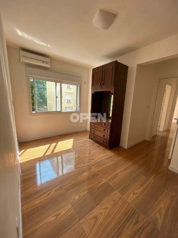 Apartamento com 56m², 2 dormitórios no bairro Marechal Rondon em Canoas para Comprar