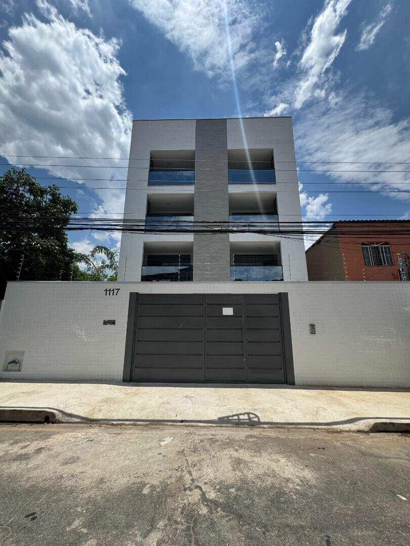 Apartamento à venda no Canaã: 