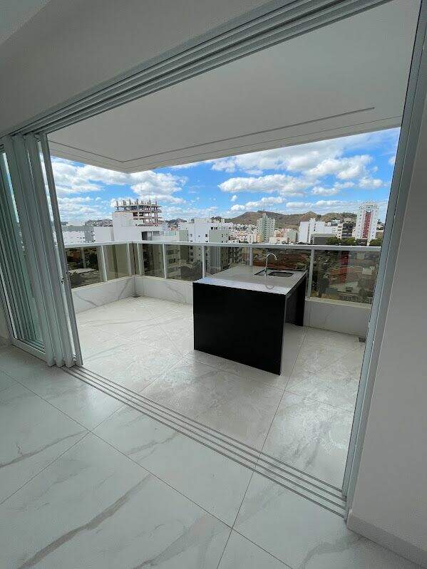 Apartamento à venda no Cidade Nobre: 