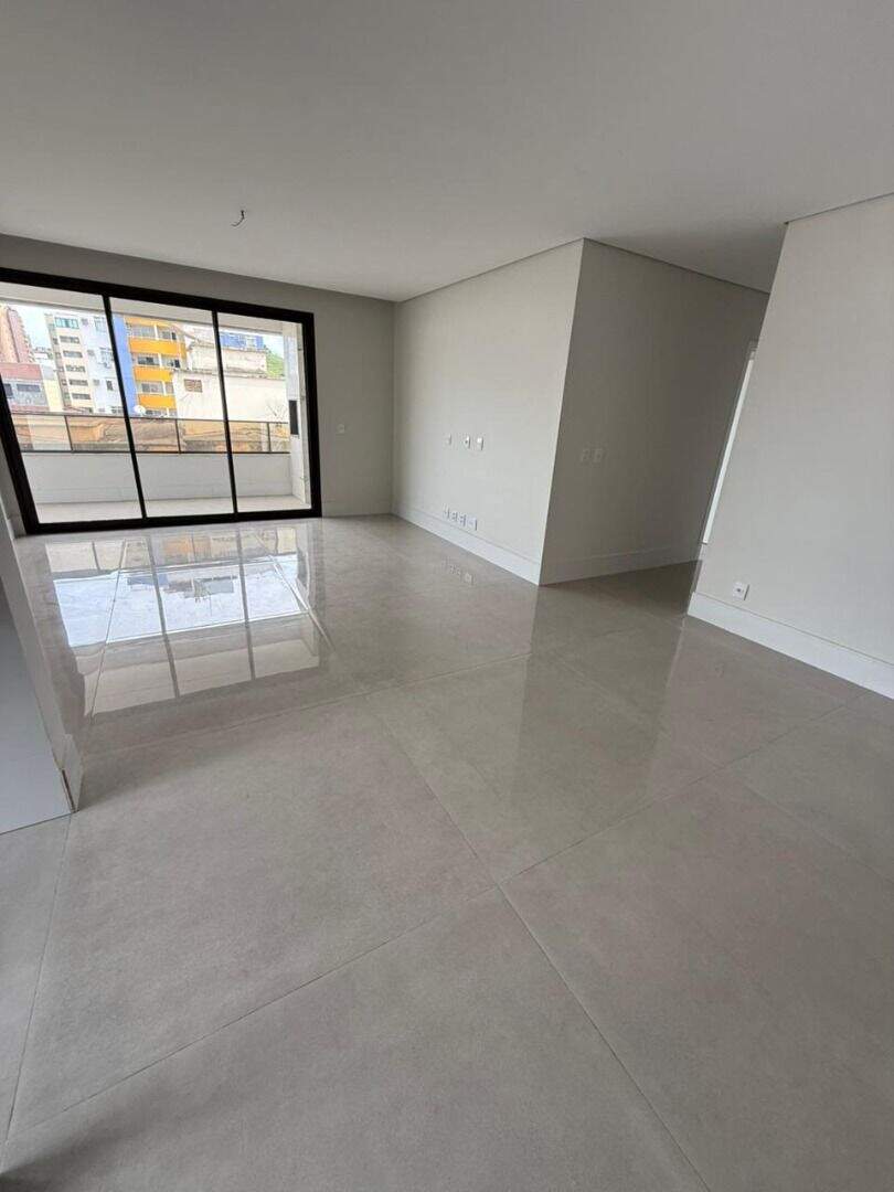 Apartamento à venda no Cidade Nobre: 