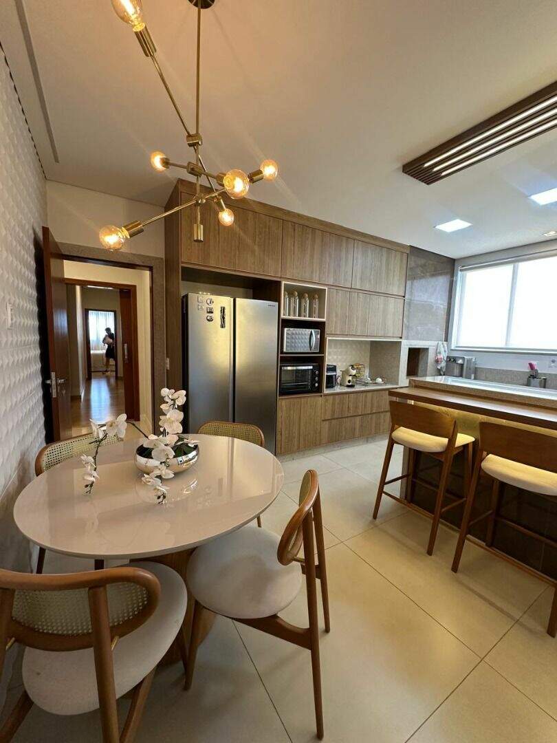 Apartamento à venda no Cidade Nobre: 
