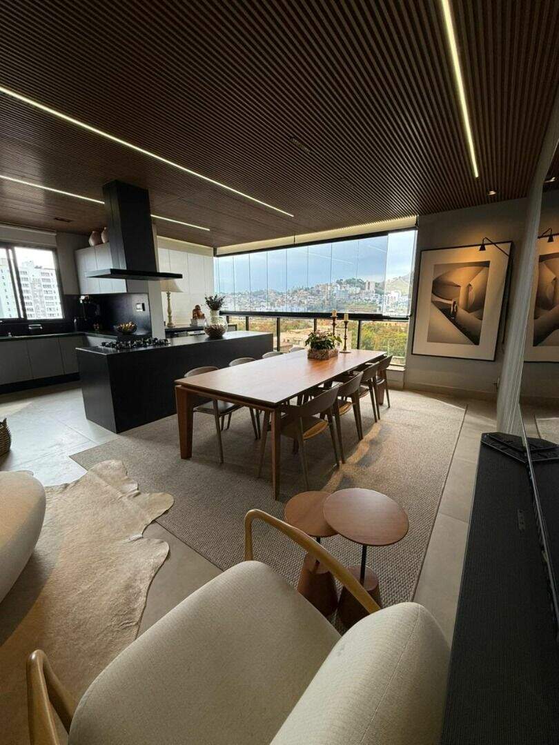 Apartamento à venda no Cidade Nobre: 