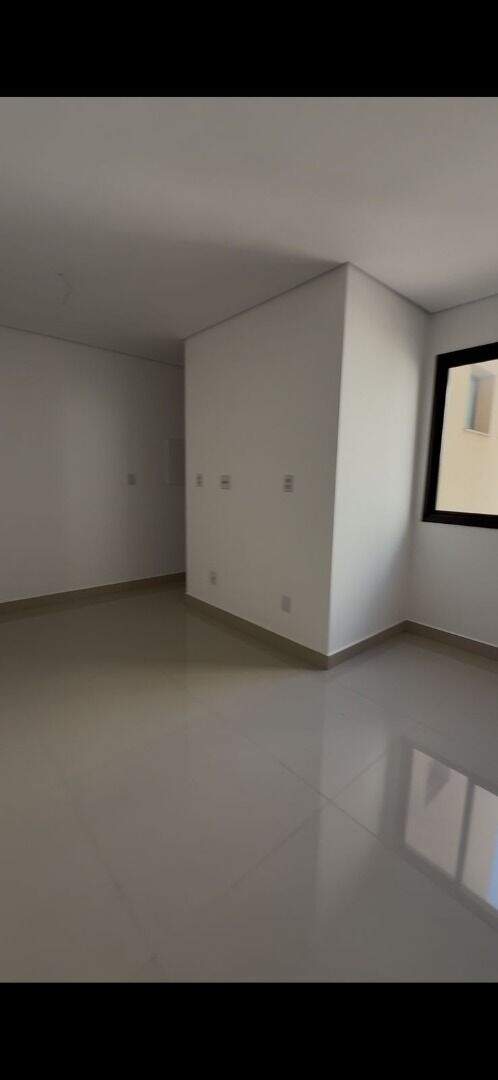 Apartamento à venda no Cidade Nobre: 