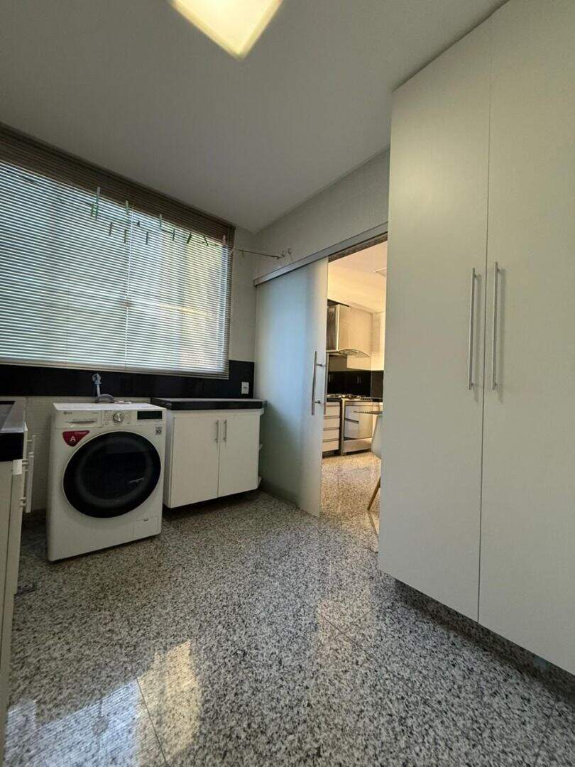 Apartamento à venda no Cidade Nobre: 