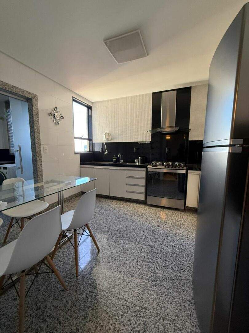 Apartamento à venda no Cidade Nobre: 