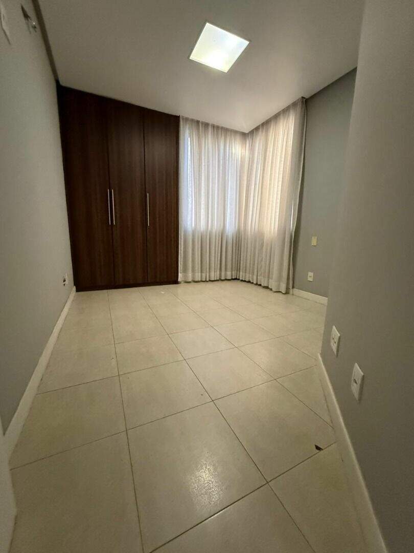 Apartamento à venda no Cidade Nobre: 
