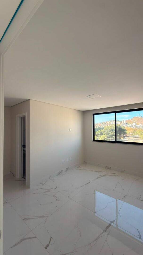 Apartamento à venda no Cidade Nobre: 