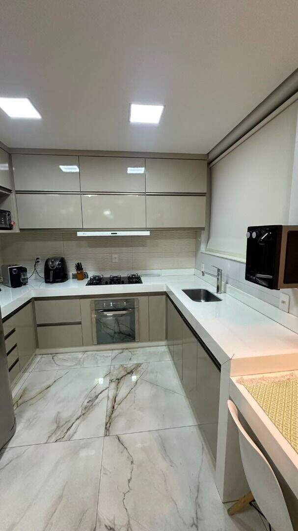 Apartamento à venda no Cidade Nobre: 