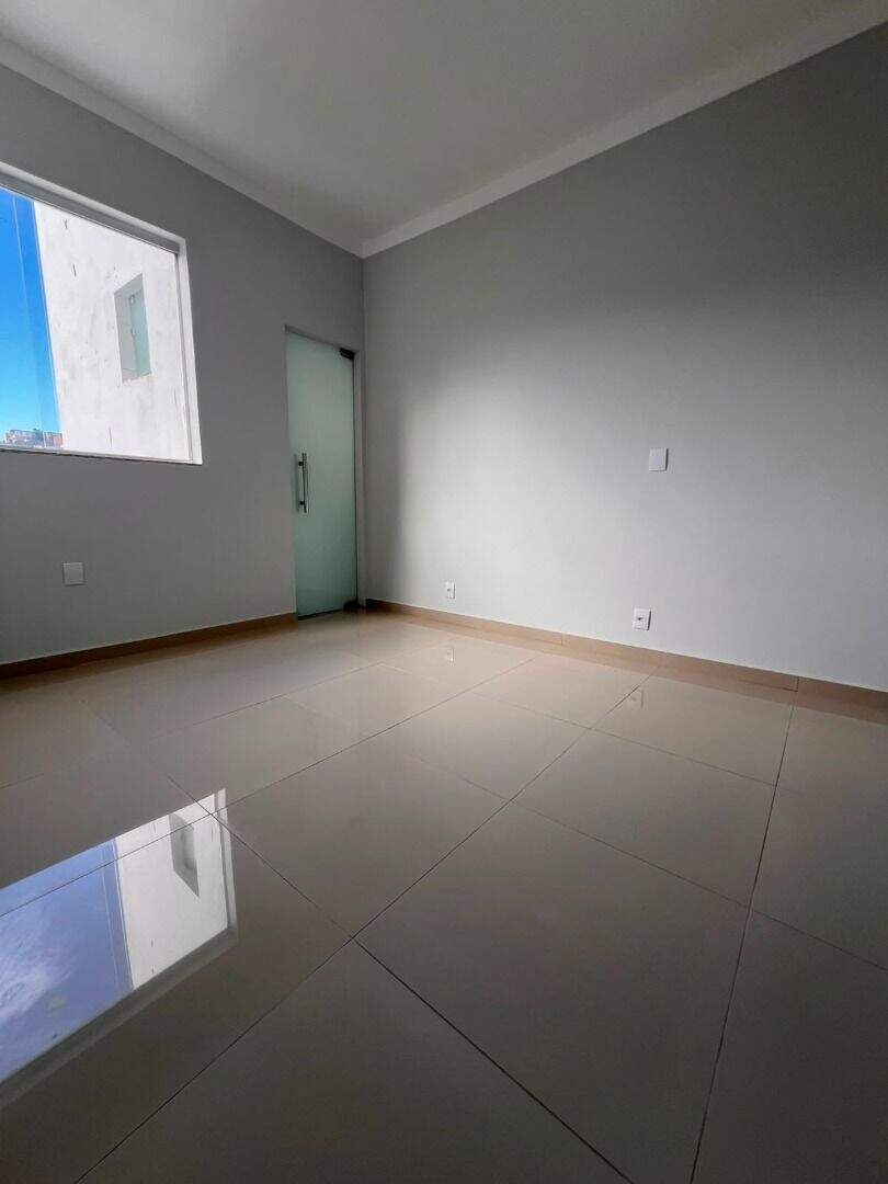 Apartamento à venda no Caravelas: 