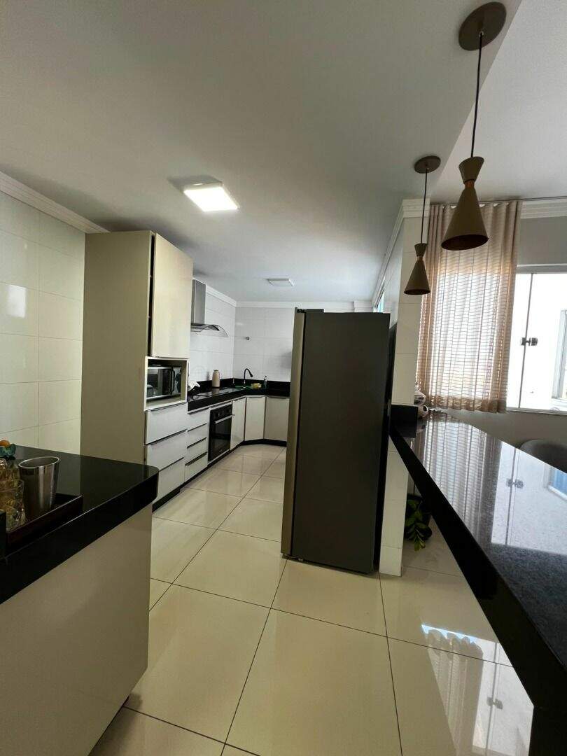 Apartamento à venda no Cariru: 