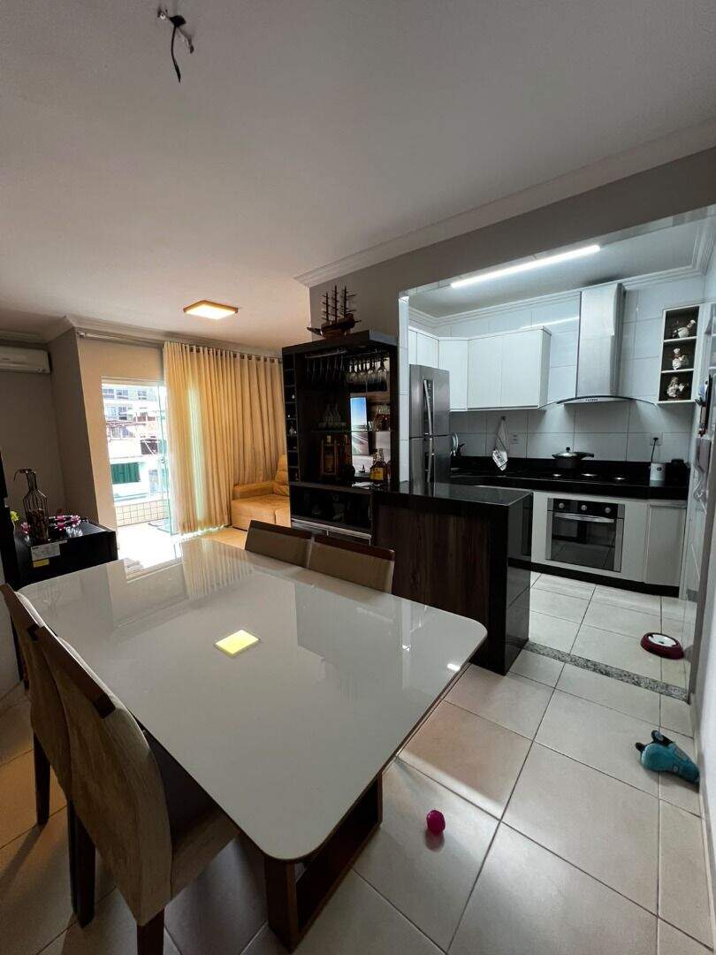Apartamento à venda no Parque Caravelas: 
