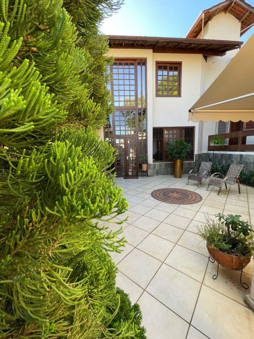 Casa à venda no Cidade Nobre: 