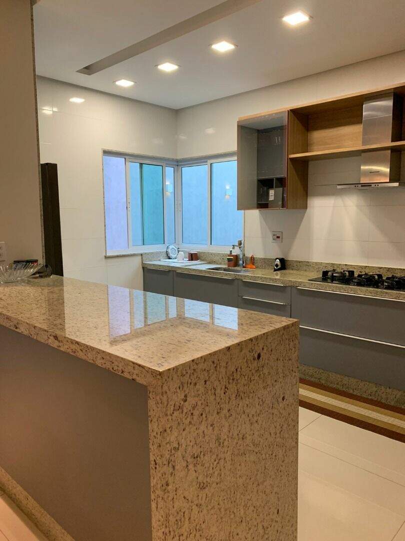 Casa à venda no Imbaúbas: 