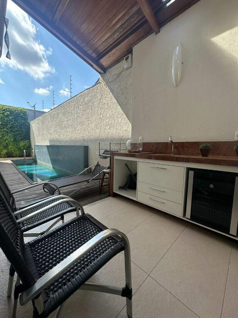 Casa à venda no Cariru: 