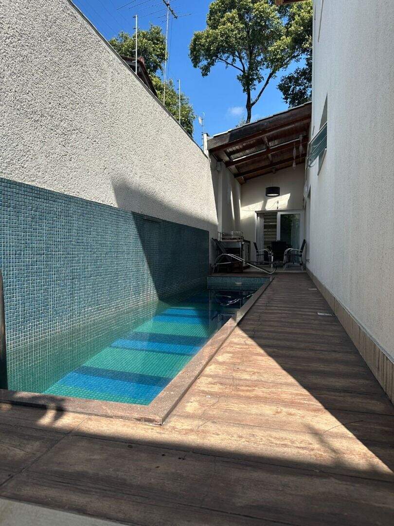 Casa à venda no Cariru: 