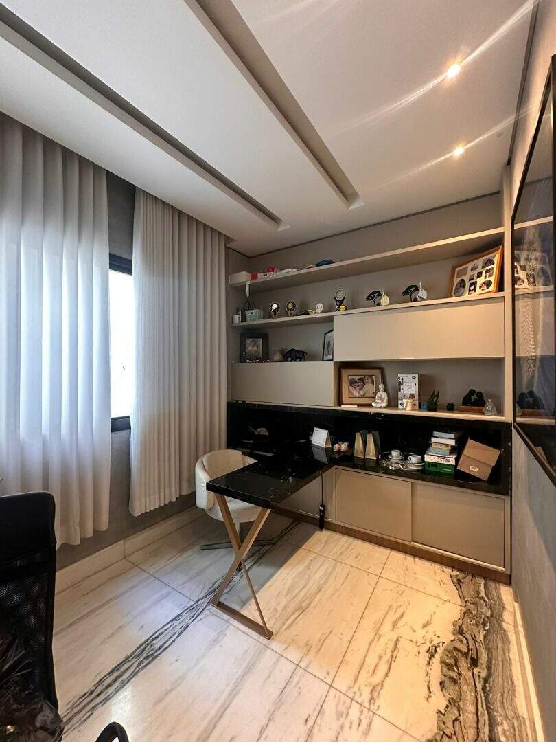 Casa à venda no Horto: 