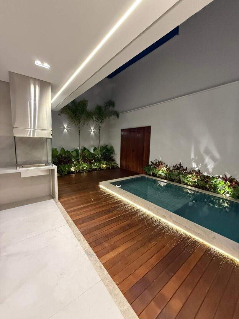 Casa à venda no Cariru: 