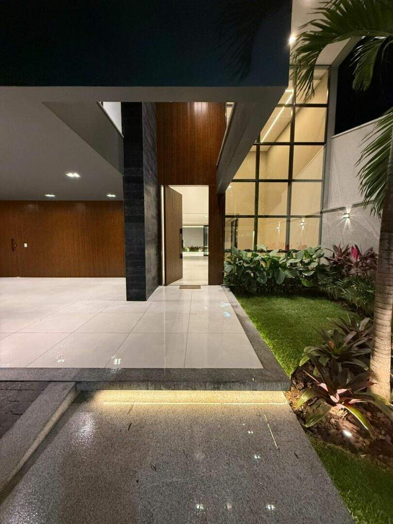 Casa à venda no Cariru: 
