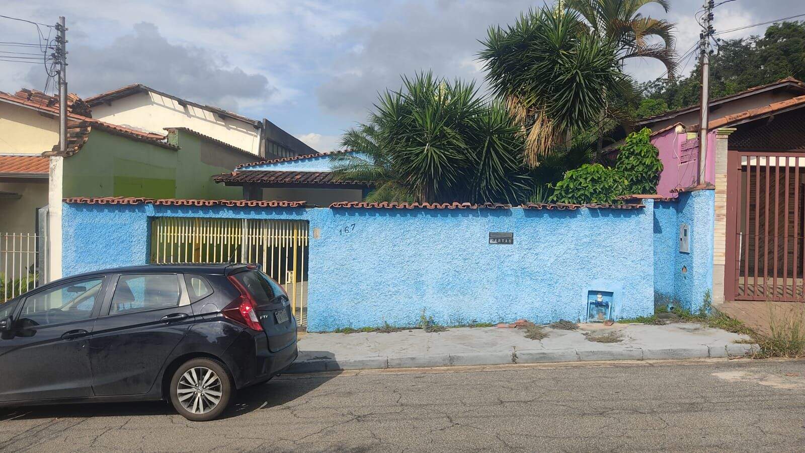 Casa à venda no Cariru: 