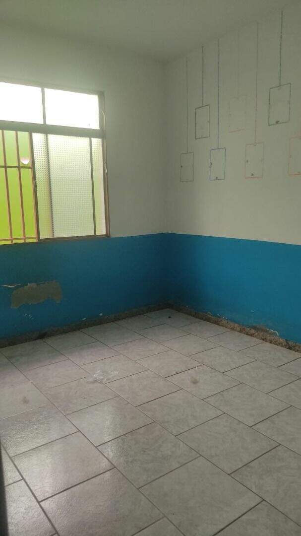 Casa à venda no Cariru: 