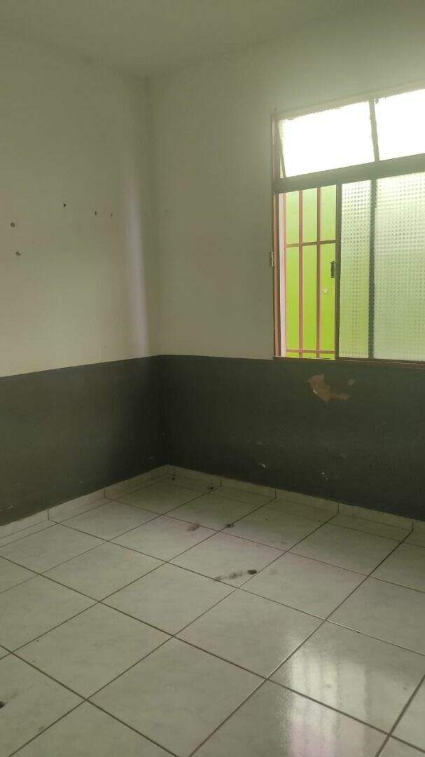 Casa à venda no Cariru: 