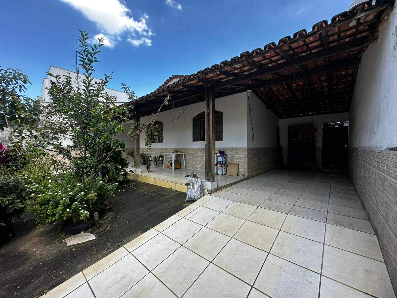 Casa à venda no Cariru: 