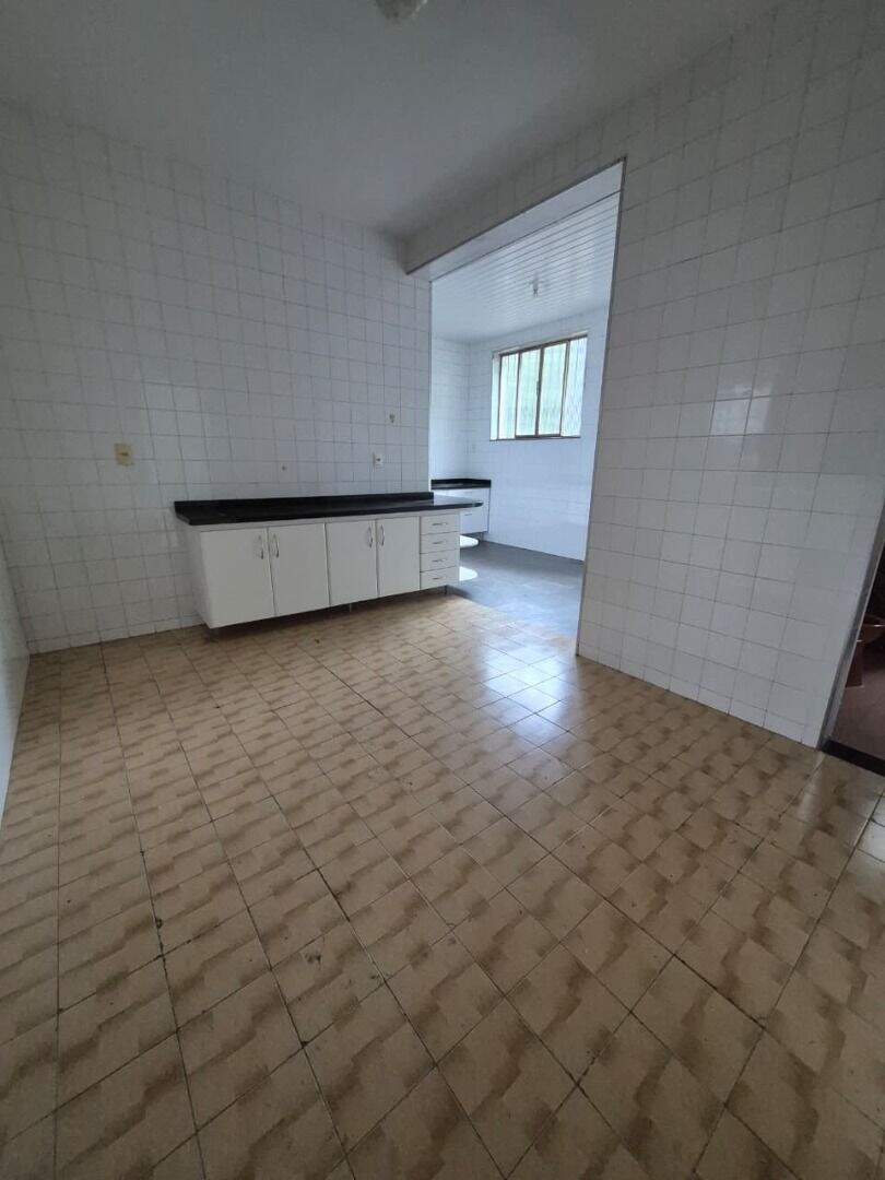 Casa à venda no Iguaçu: 