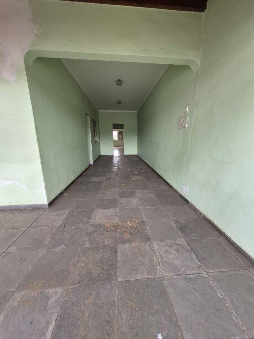 Casa à venda no Iguaçu: 