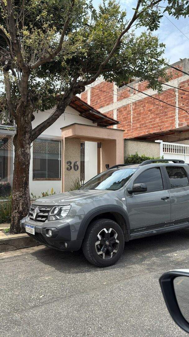 Casa à venda no Cariru: 