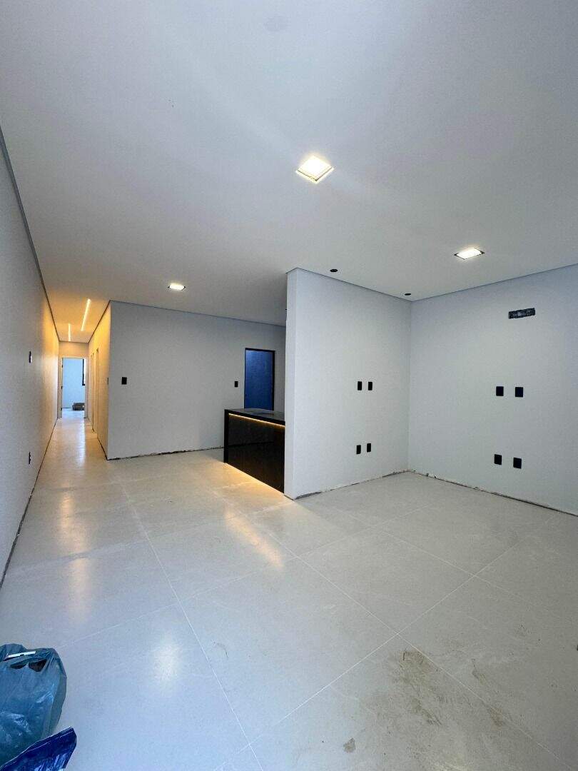 Casa à venda no Santana Do Paraiso: 