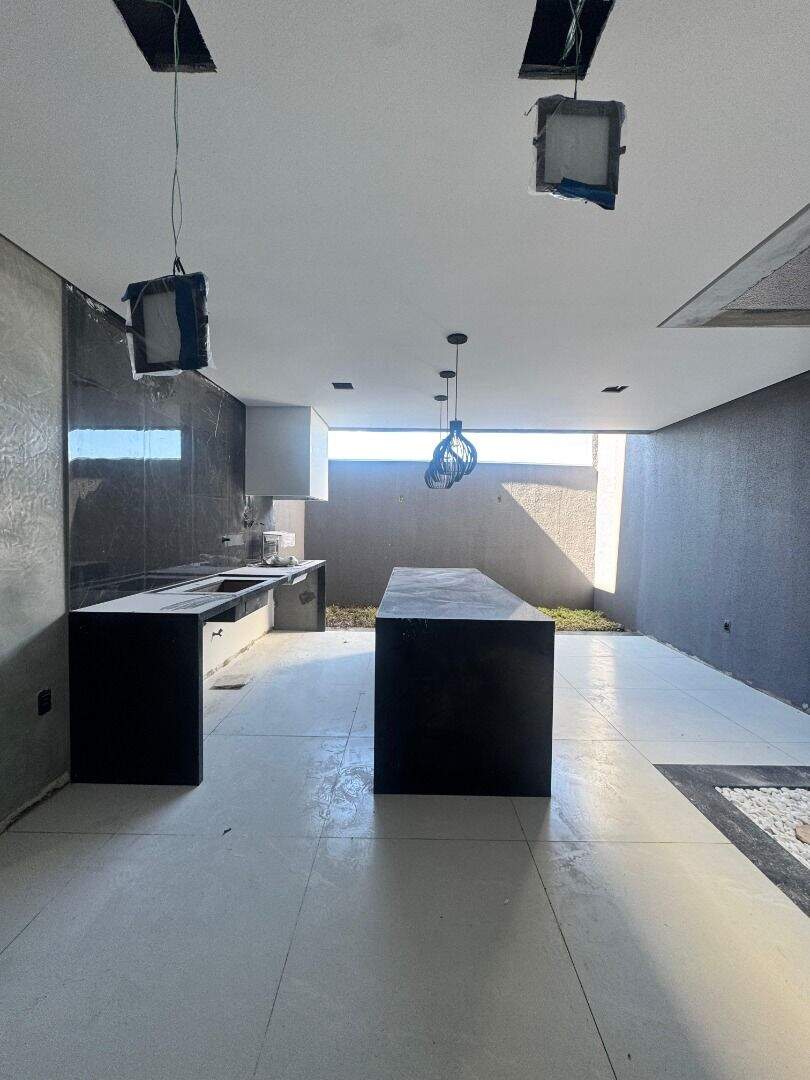 Casa à venda no Santana Do Paraiso: 