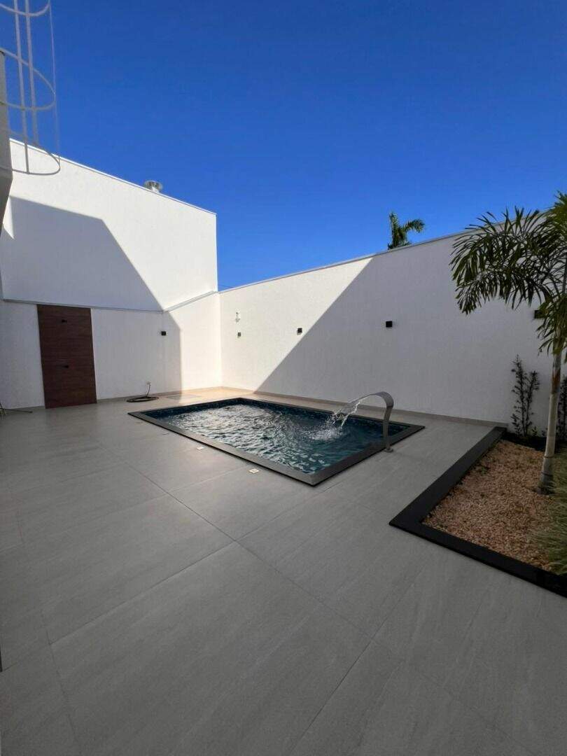 Casa à venda no Santana Do Paraiso: 