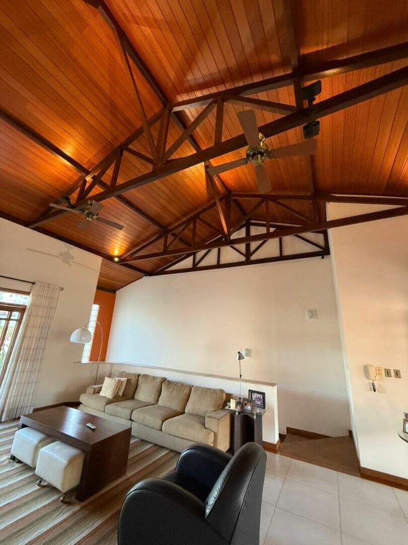 Casa à venda no Cidade Nobre: 
