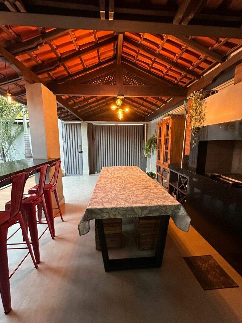 Casa à venda no Imbaúbas: 