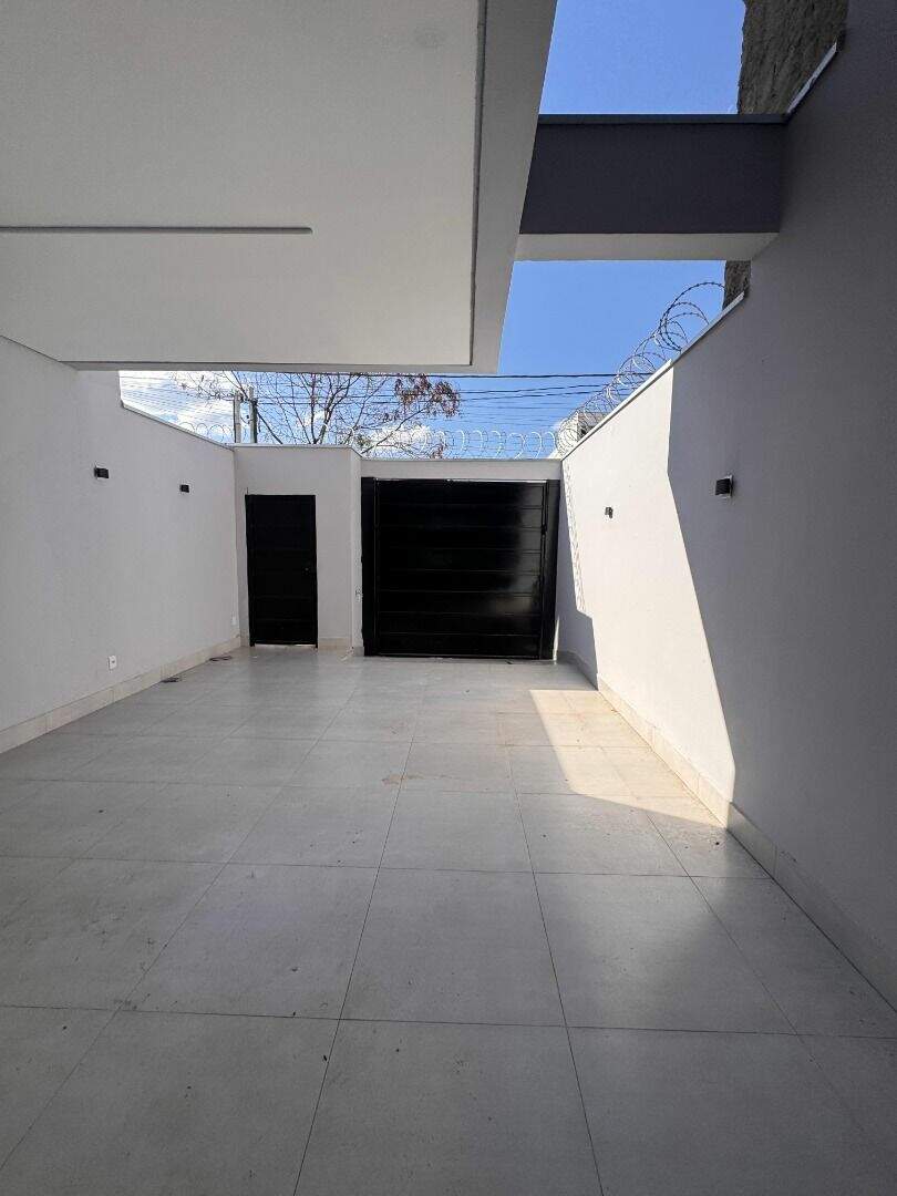 Casa à venda no Santana Do Paraiso: 