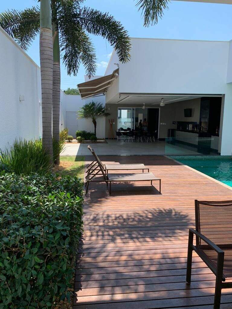 Casa à venda no Cariru: 