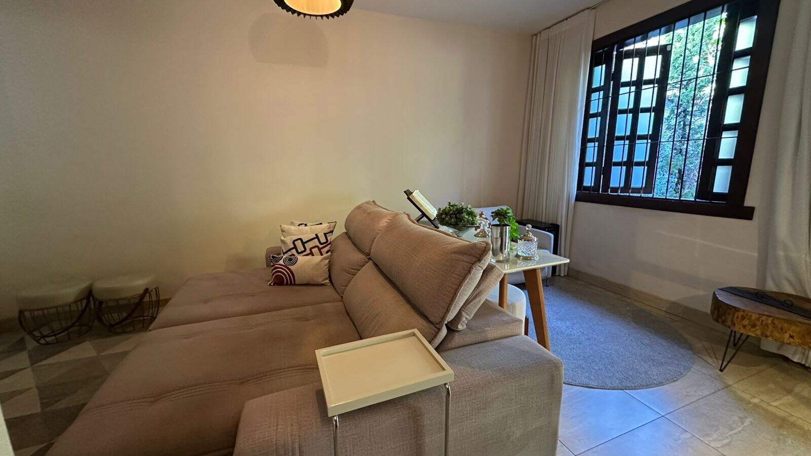 Casa à venda no Cariru: 