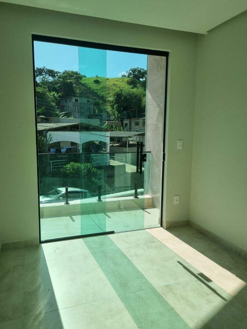 Casa à venda no Caravelas: 