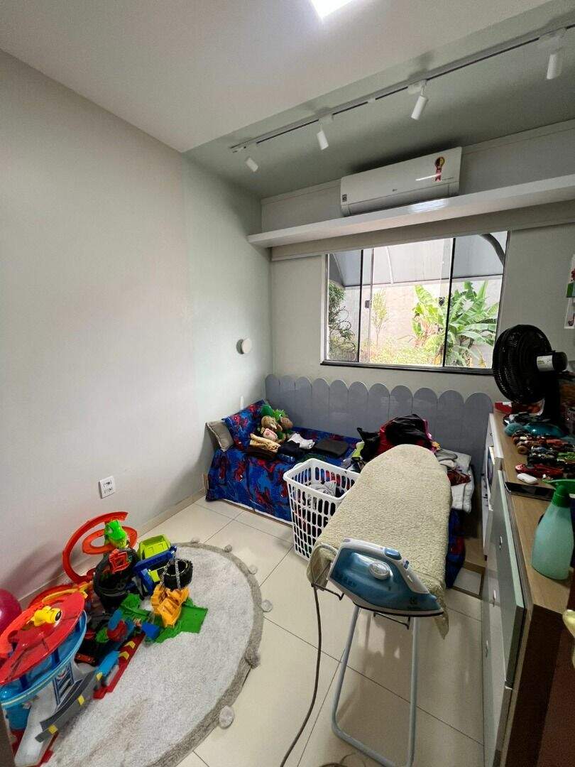 Casa à venda no Parque Caravelas: 