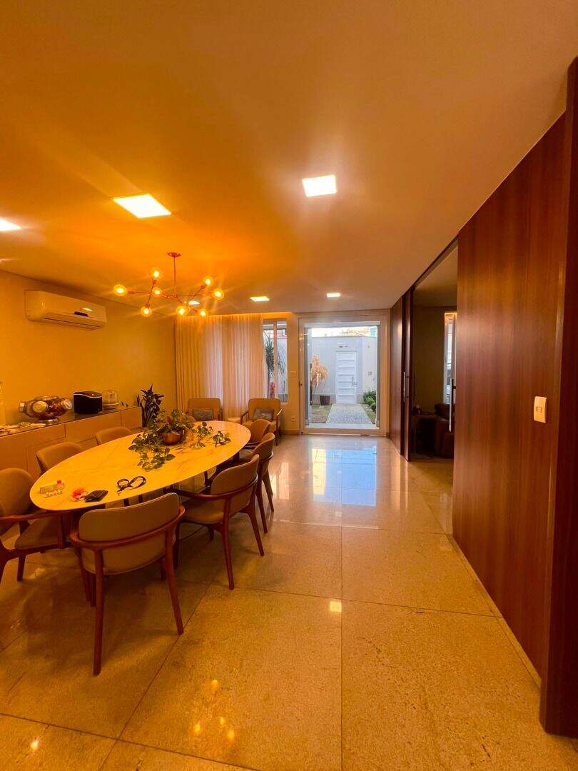 Casa à venda no Cidade Nobre: 
