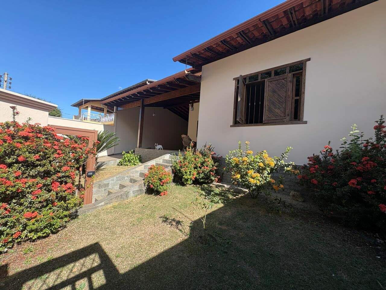 Casa à venda no Imbaúbas: 