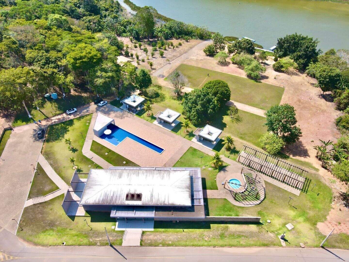 Chácara à venda no Santana Do Paraiso: 